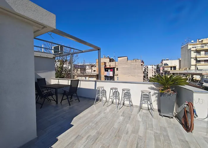 Themistokleous 102 Roof House * Patras