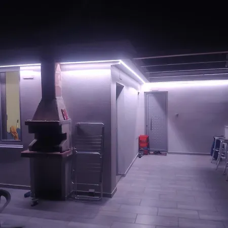 דירה Themistokleous 102 Roof House פאטרה