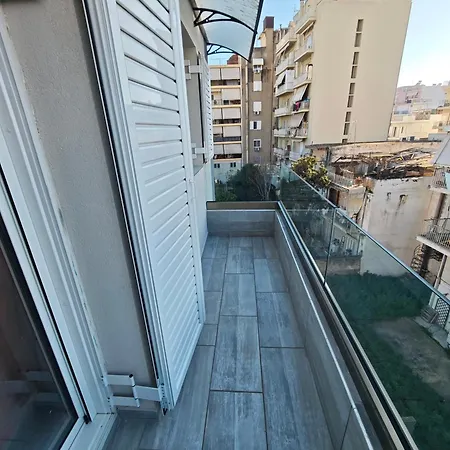 Themistokleous 102 Roof House