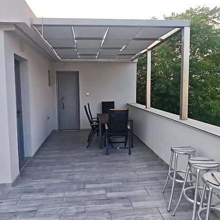 Lägenhet Themistokleous 102 Roof House Patras